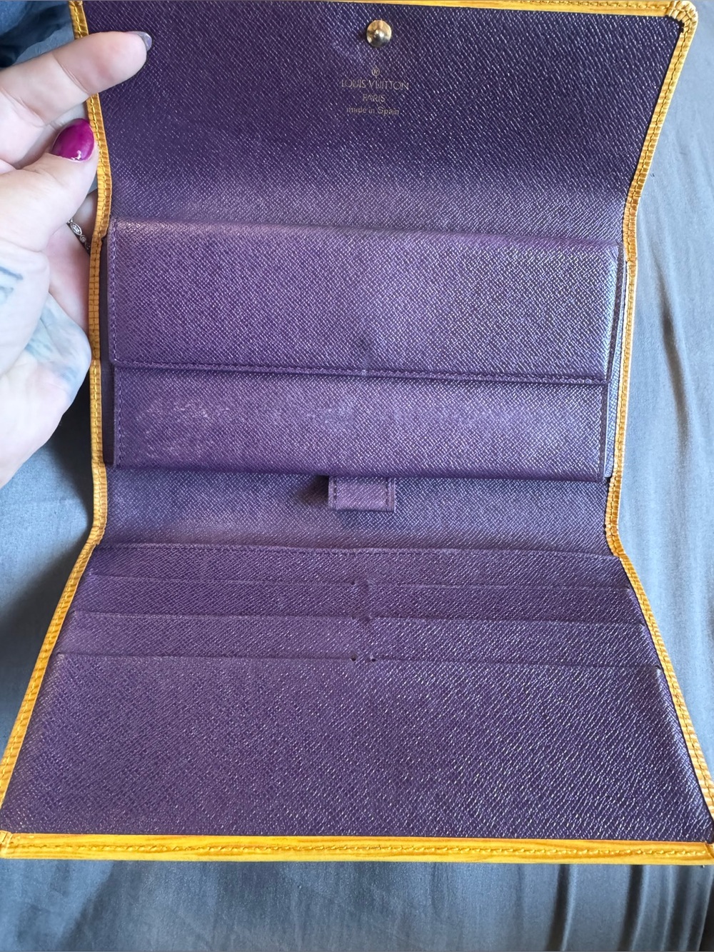 Louis Vuitton Yellow Epi Leather Fold-Over Wallet vintage - Picture 5 of 5